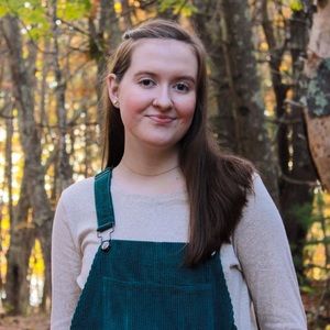 Meet your Posher, Emilia